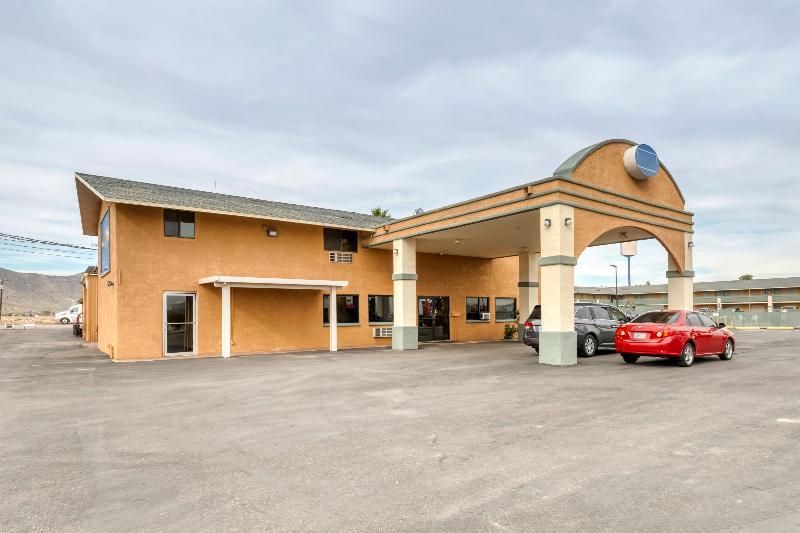 Oyo Hotel Eloy Casa Grande Near I-10 Exterior photo